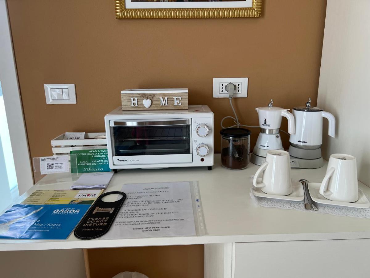 Villa Castello Only Room Limone sul Garda Luaran gambar