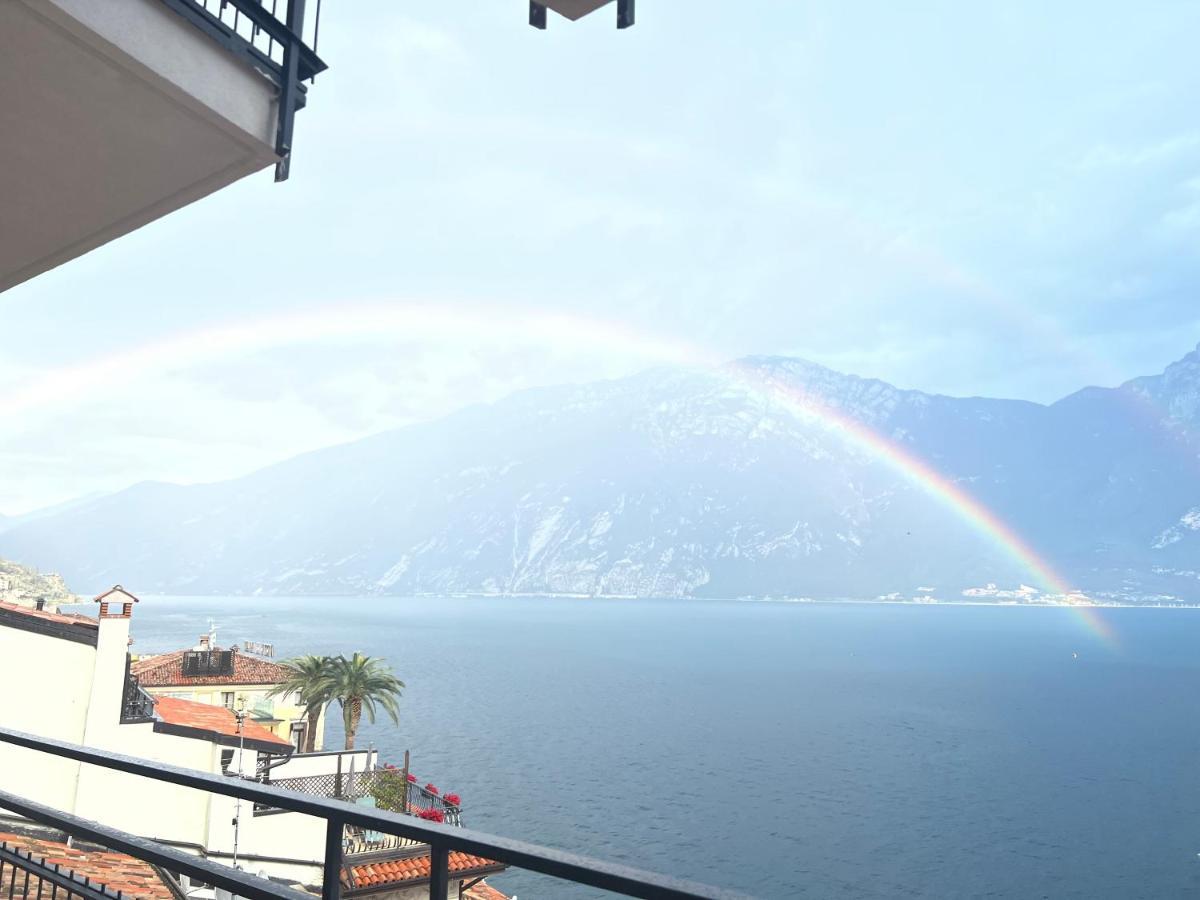 Villa Castello Only Room Limone sul Garda Luaran gambar