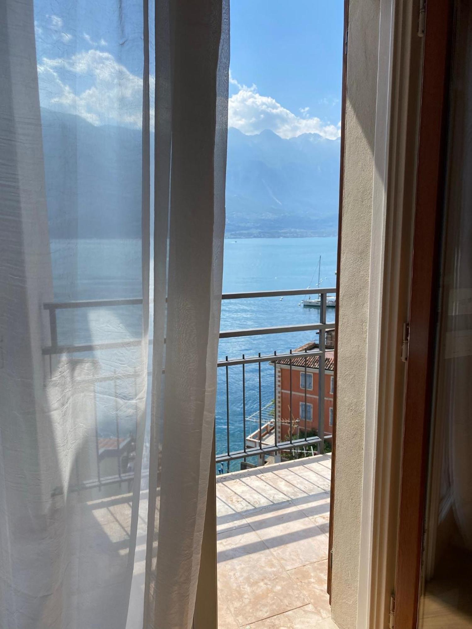 Villa Castello Only Room Limone sul Garda Luaran gambar